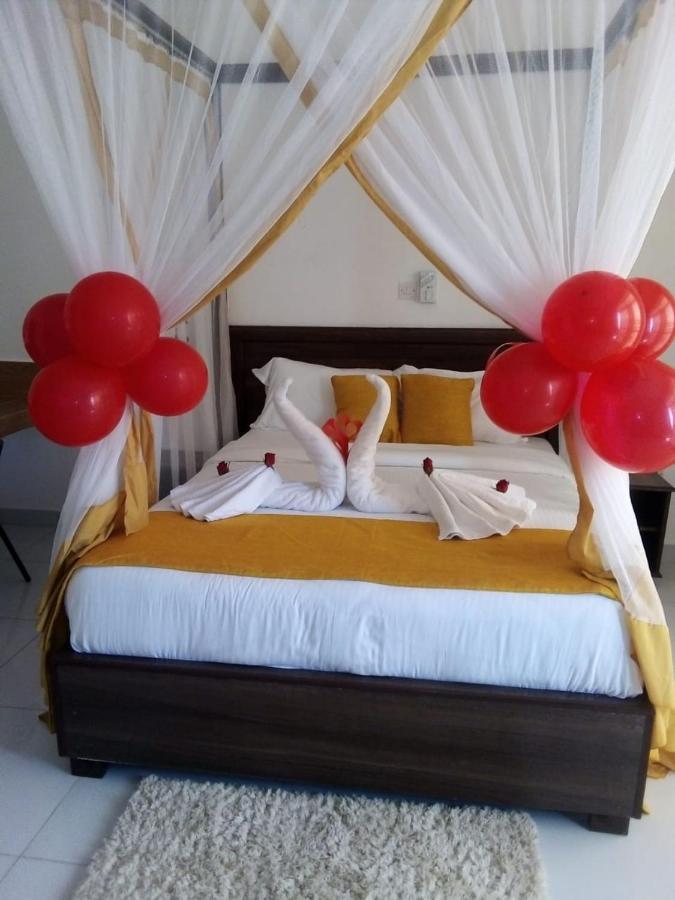 Diani Palm Resort Diani Beach Exteriér fotografie